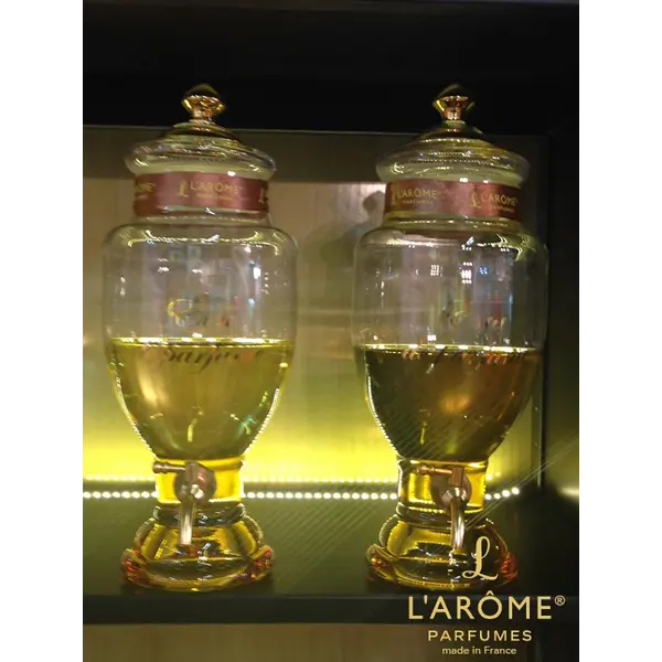 LAMF1 Larome Amfora